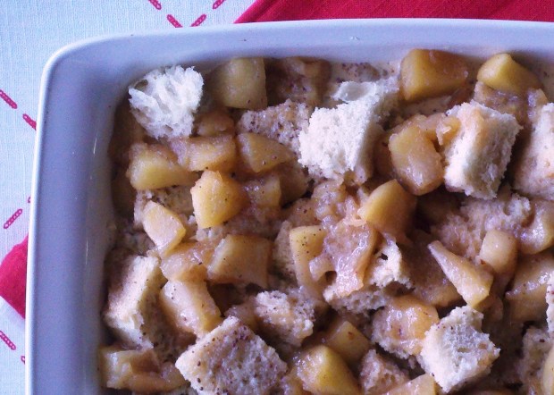 Apple Bread Pudding